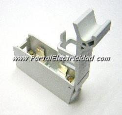 BASE DE FUSIBLE PARA ATORNILLAR DE 100 AMP. BASE DE FUSIBLE PARA ATORNILLAR DE 100 AMP.